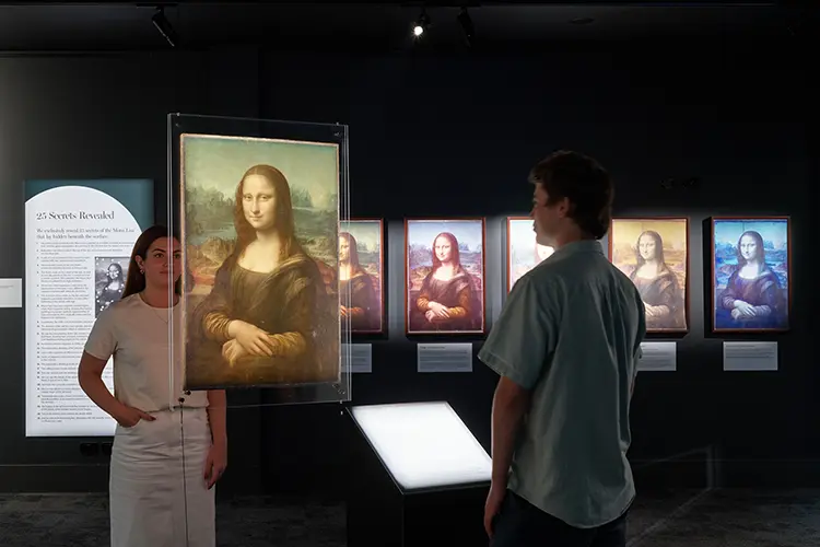 ENCIRCLED LeonardoDaVinci 4 HI