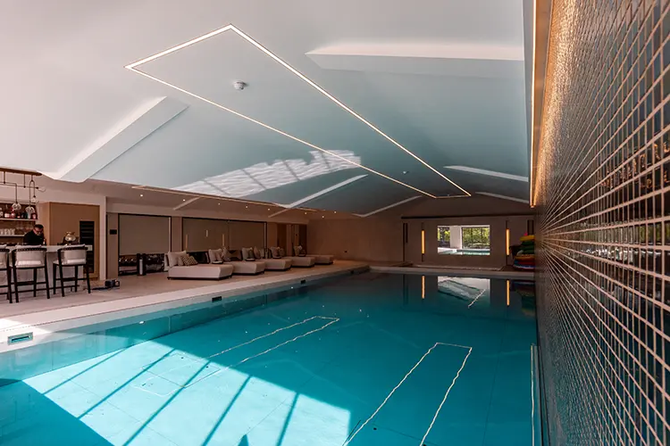 K Array Pool Residence 11 HI