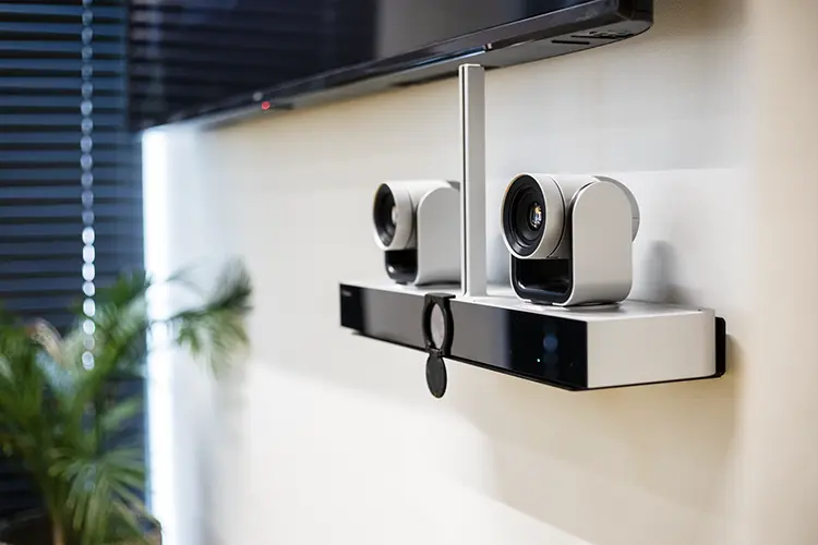 AmRest Crestron 3 HI