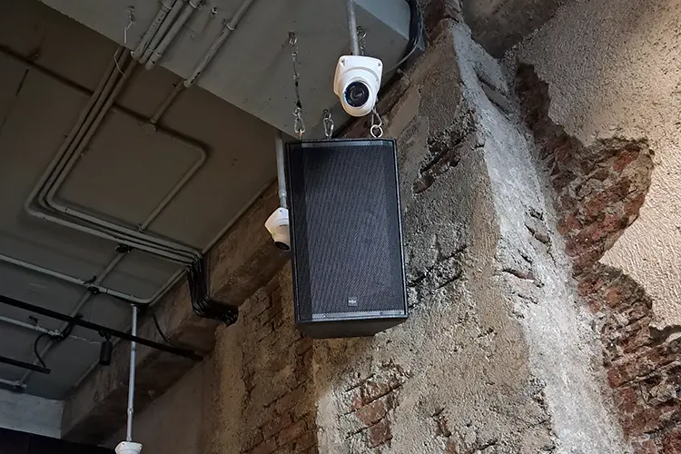 HH Audio restaurante 6 HI