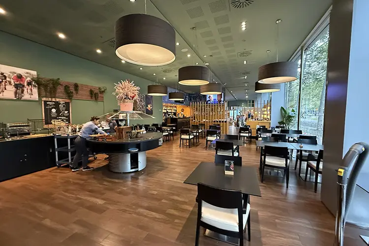 Bluesound Hotel 4 HI